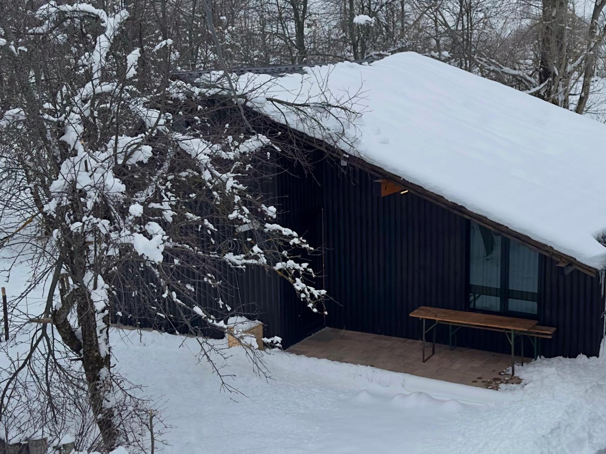 דירה Cozy Wooden House Near